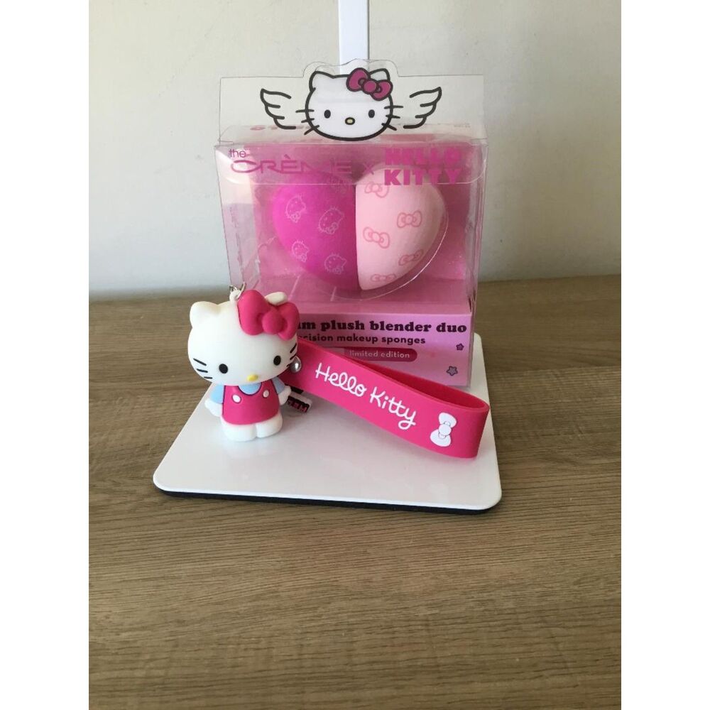 Hello Kitty Bundle Keychain/Bag Charm and Creme Shop Blenders NWT